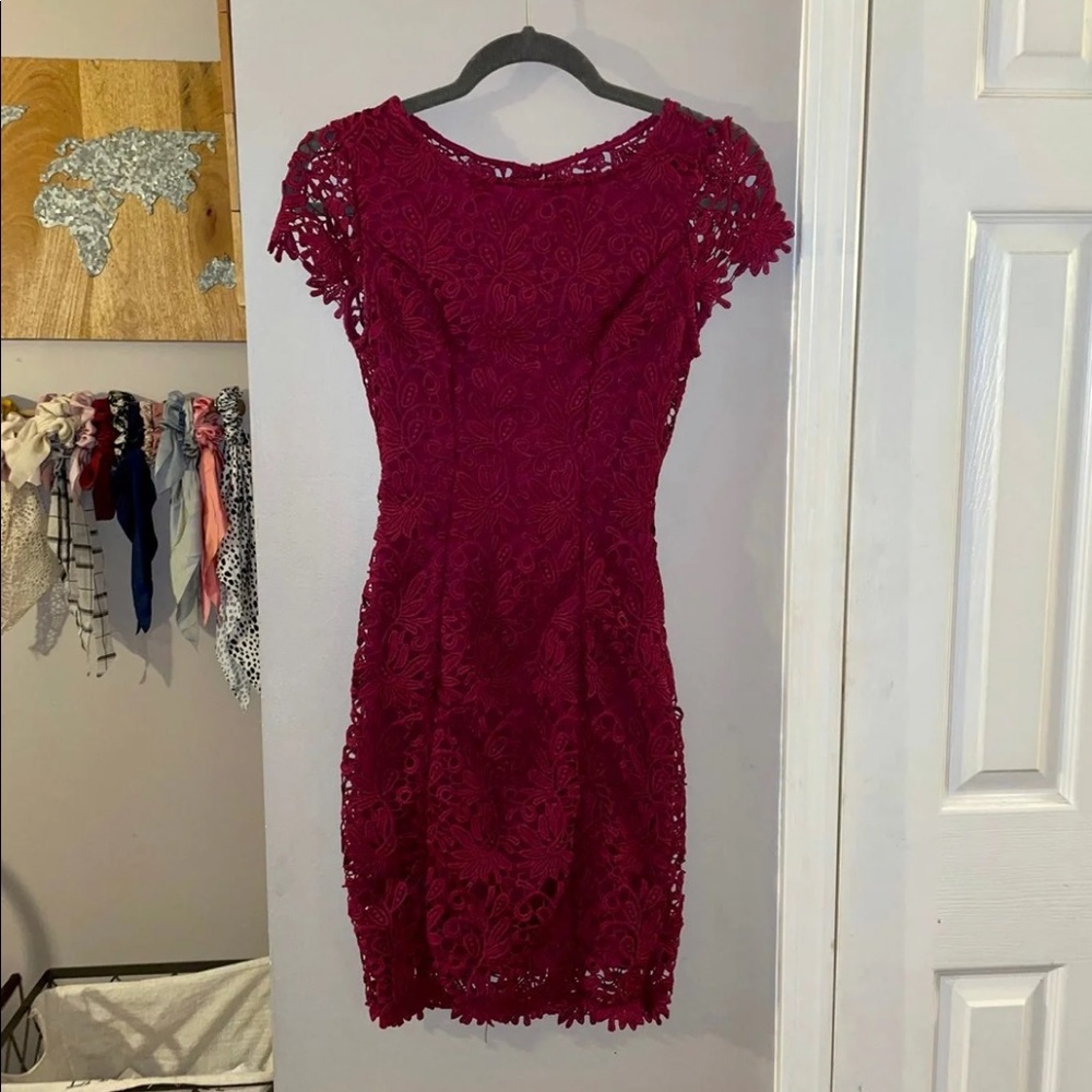 LULUS Hidden Talent Backless Magenta  Bodycon Lace Dress